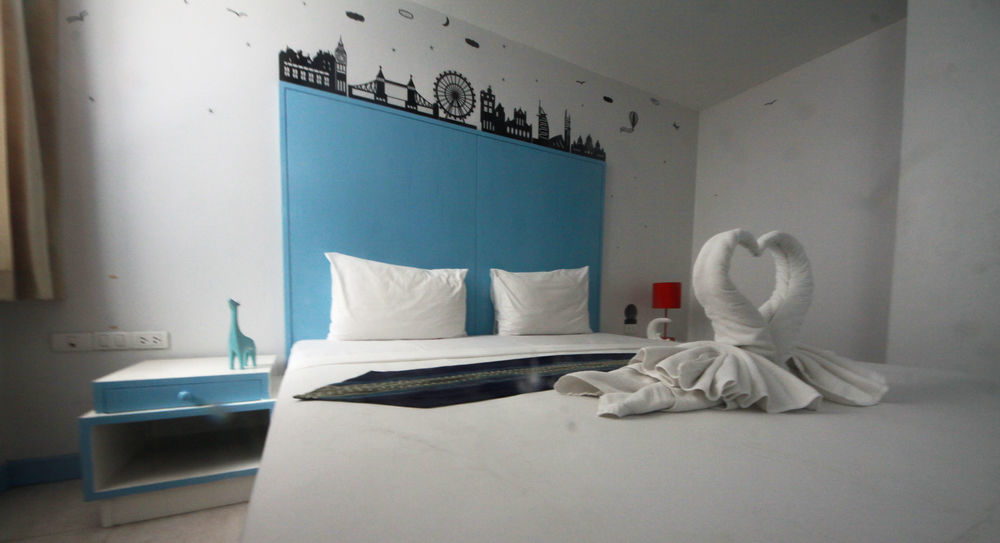 Noble House - 200 Meters Patong Beach Phuket Exterior photo